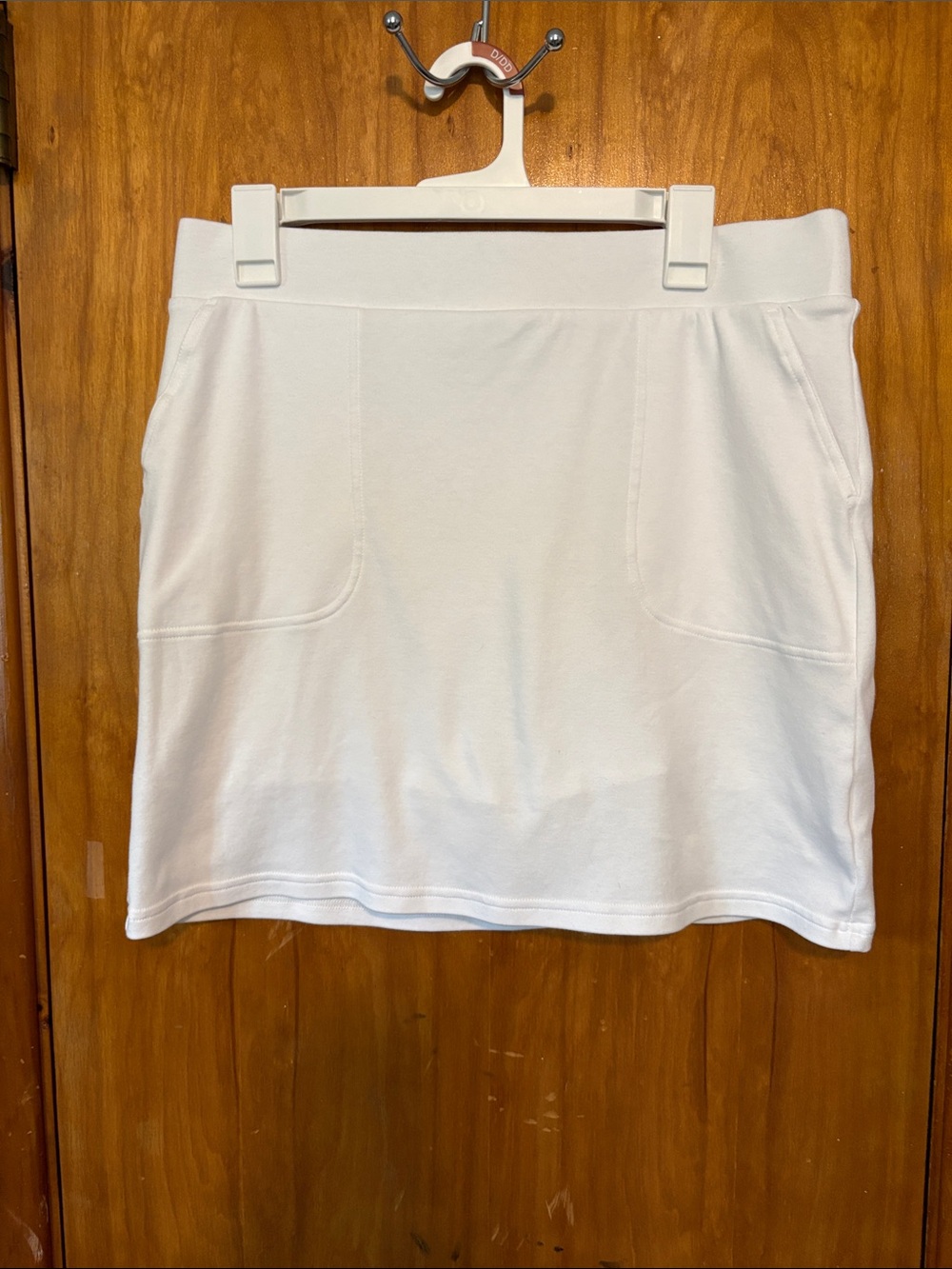 croft & barrow White Knit Mini Skirt with Front Pockets - Size M - Worn one time